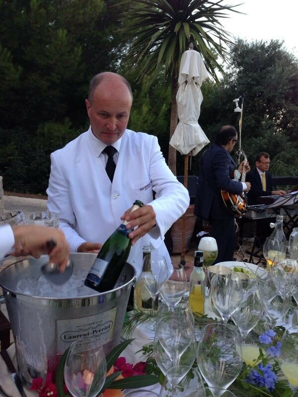 COLIN FIELD AND IL PELLICANO